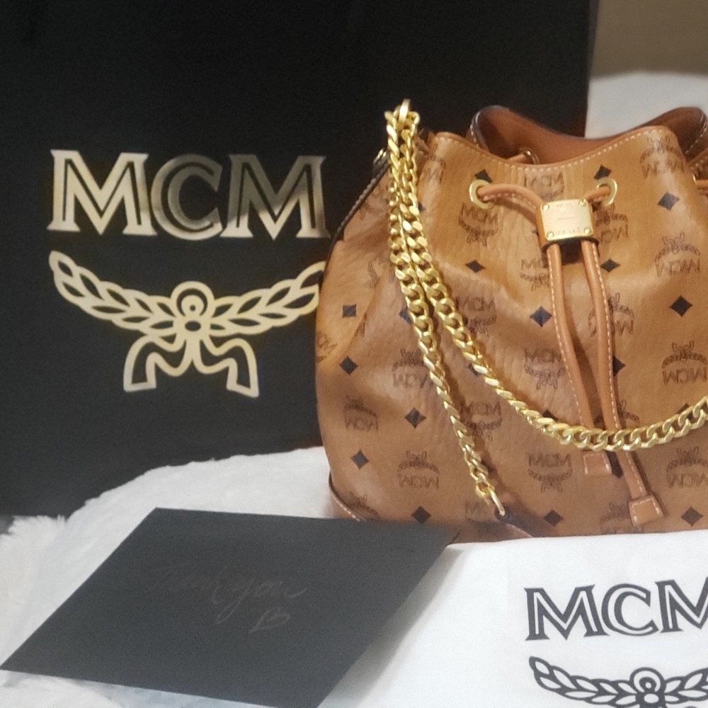 NWT *** MCM SOFT BERLIN DRAWSTRING HANDBAG